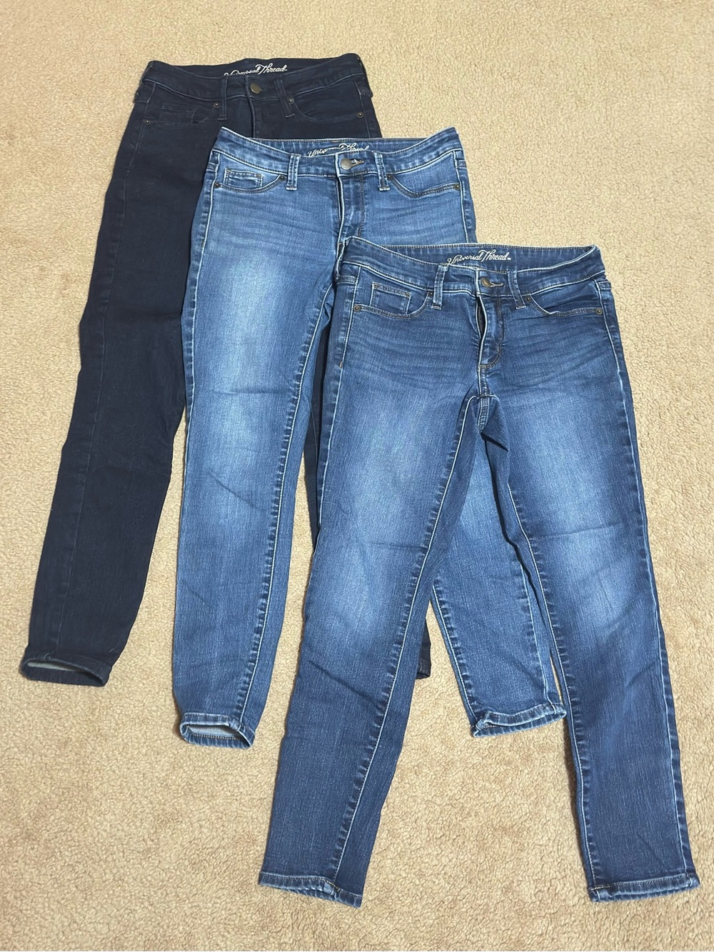 Universal Thread Women’s Mid-Rise Skinny Jeans - Blue and Black Set of 3 SIZE 2